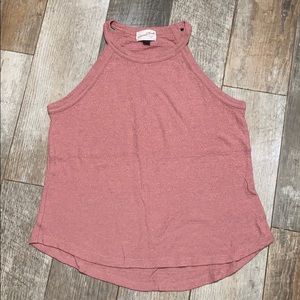 Universal Threads sleeveless tank